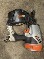 Paslode TetraGRIP PF237C Subfloor Fastening Nailer 2-3/8&Prime;