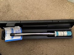 Armstrong 64-154 Micrometer Adjustable Torque Wrench Tube 3/8&Prime; Drive 5-75 ft-lb