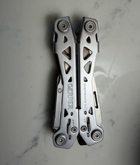 Gerber Suspension-NXT Multi-Tool Folding Pliers Metal 1.5in Blade MPN 31-003368